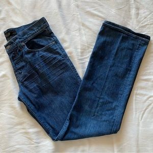𝅺women’s Rock & Republic classic boot cut jeans size 32